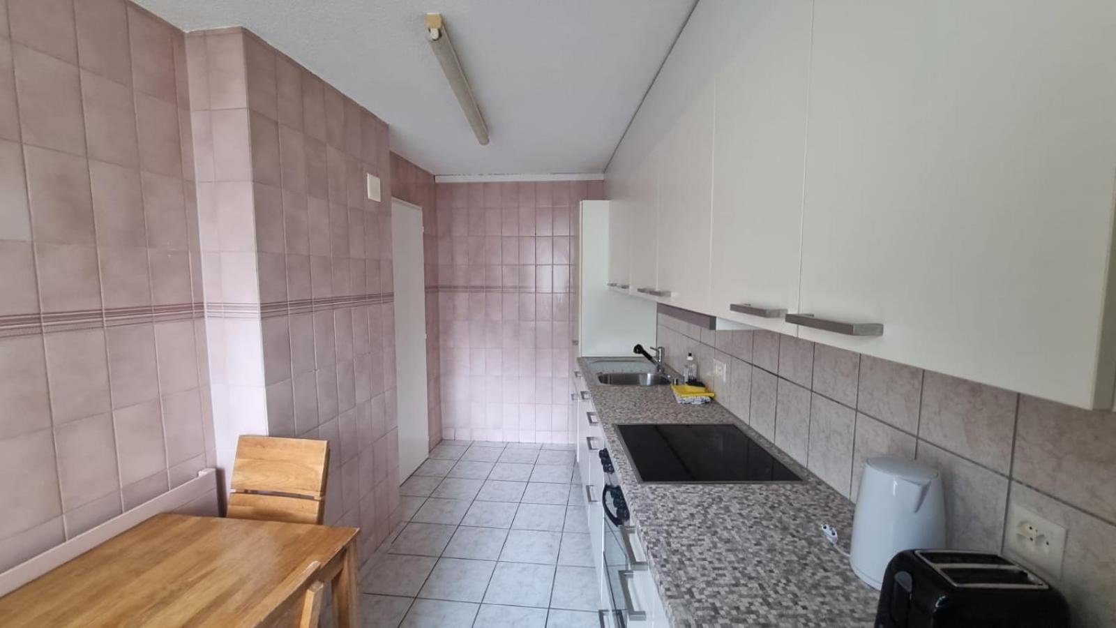 Appartamento Cosy Studio 5 Mins Walking From Interlaken West Esterno foto